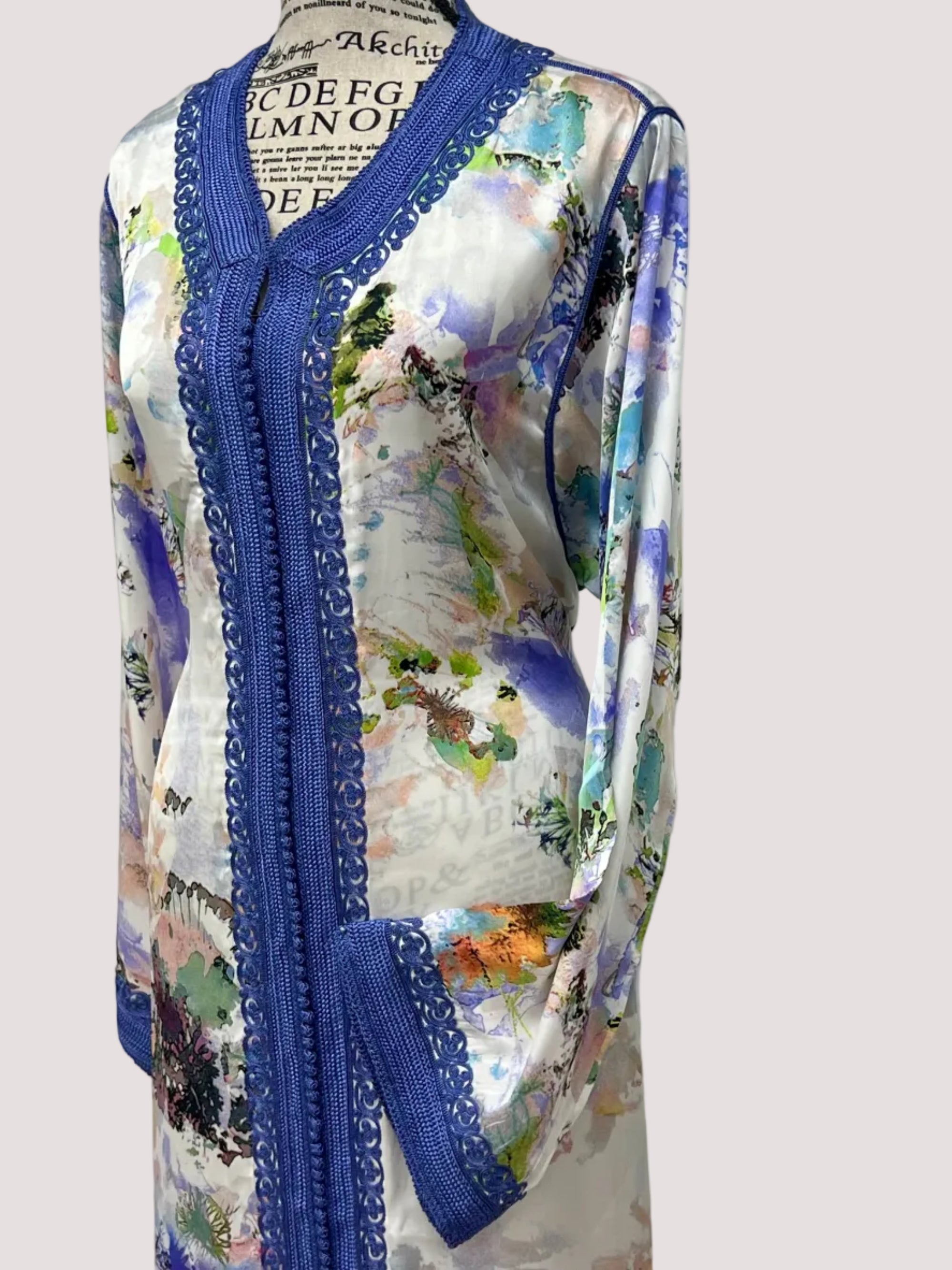 One-Piece Moroccan Satin Silk Caftan – Abstract Floral Print | Modest Luxury Dress