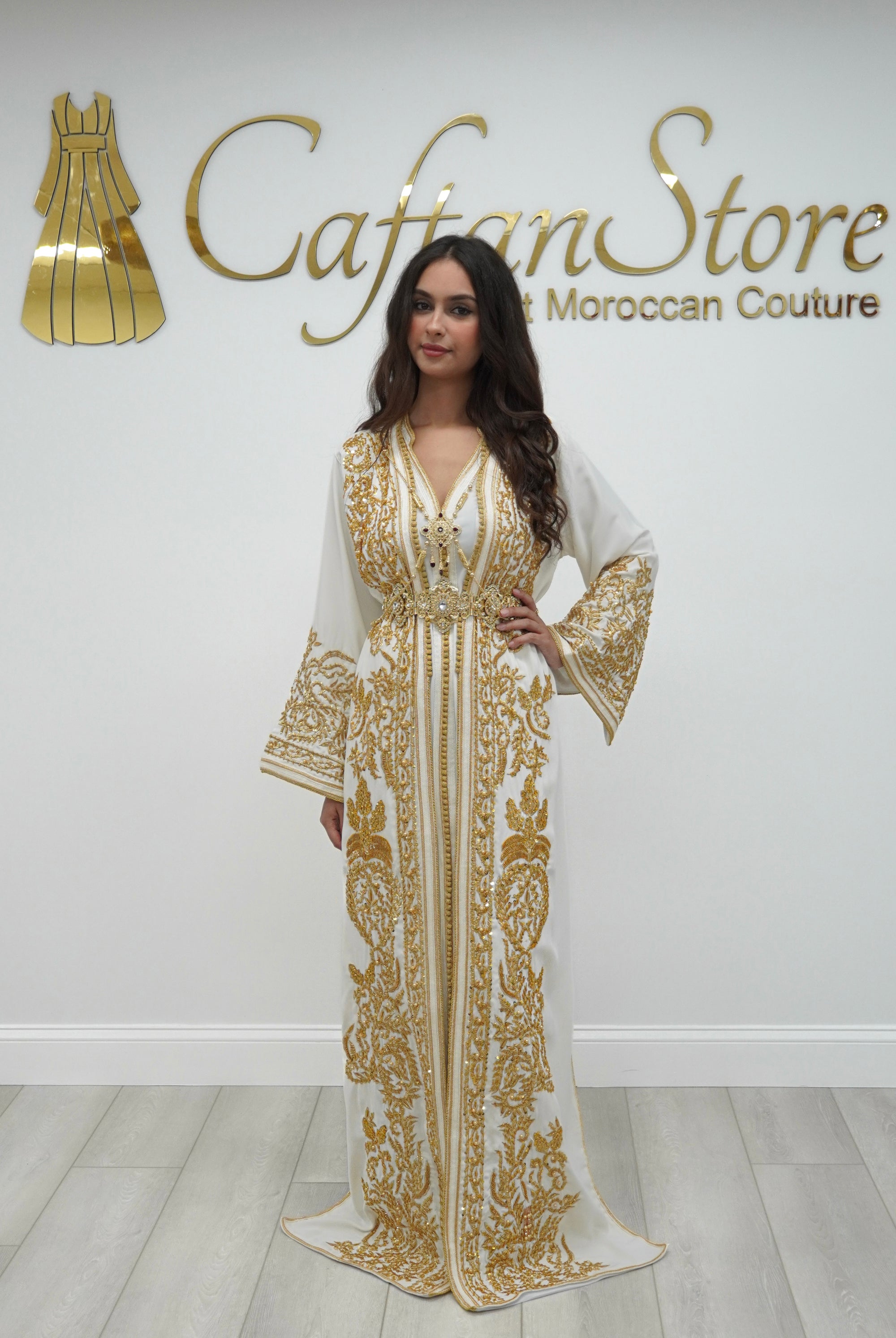 Zahra Moroccan Wedding Dress – White & Gold Embroidered Bridal Takchita Caftan