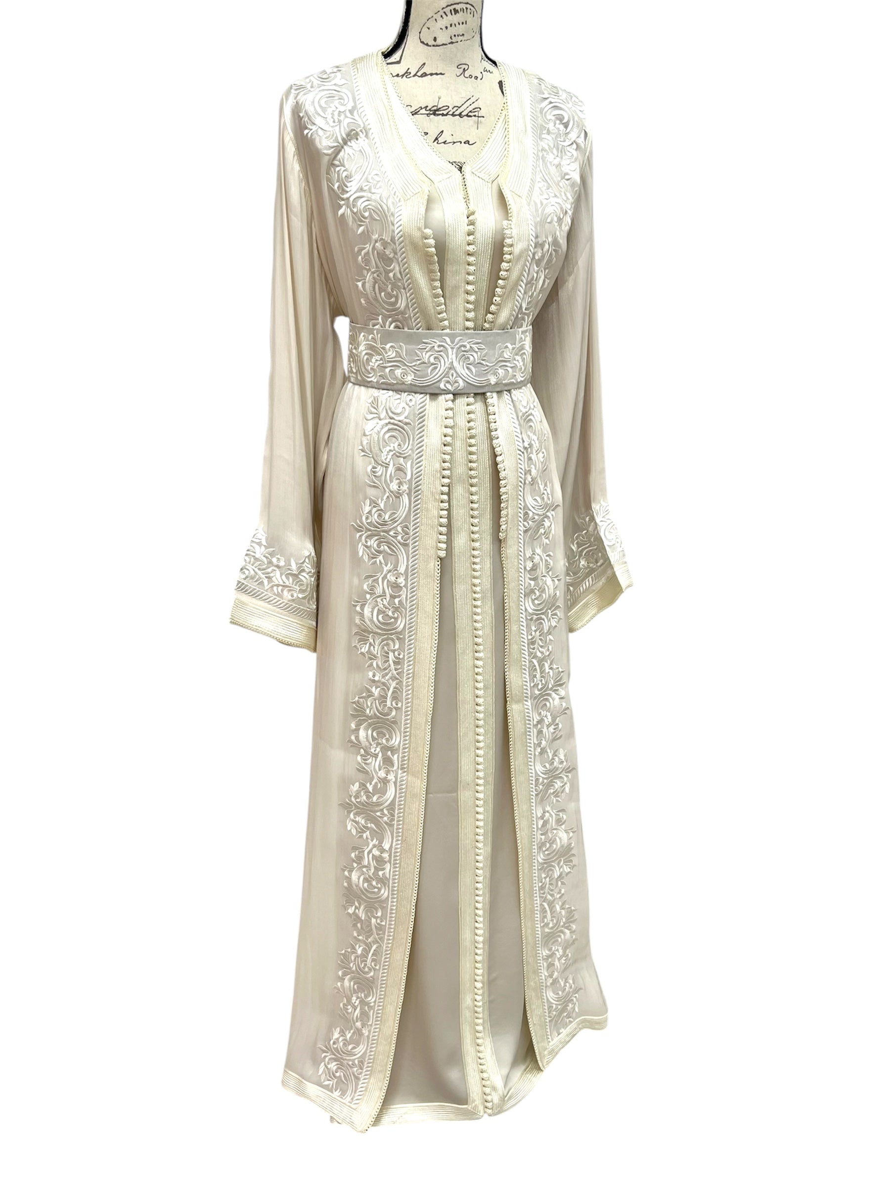 Moroccan Takchita Dress – Cream Embroidered Two-piece Wedding Caftan