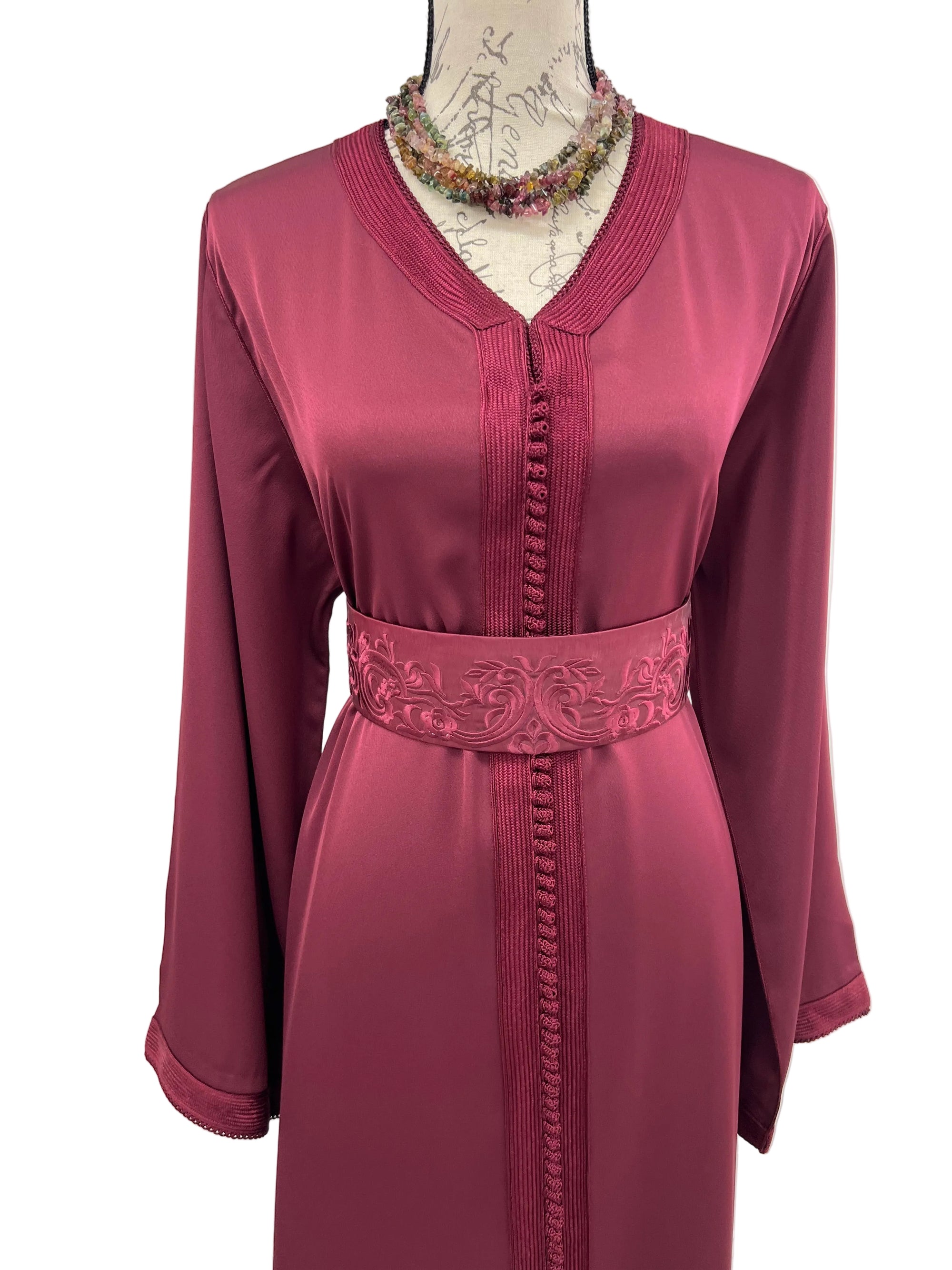 Moroccan Takchita Dress – Burgundy Embroidered Two-piece Wedding Caftan