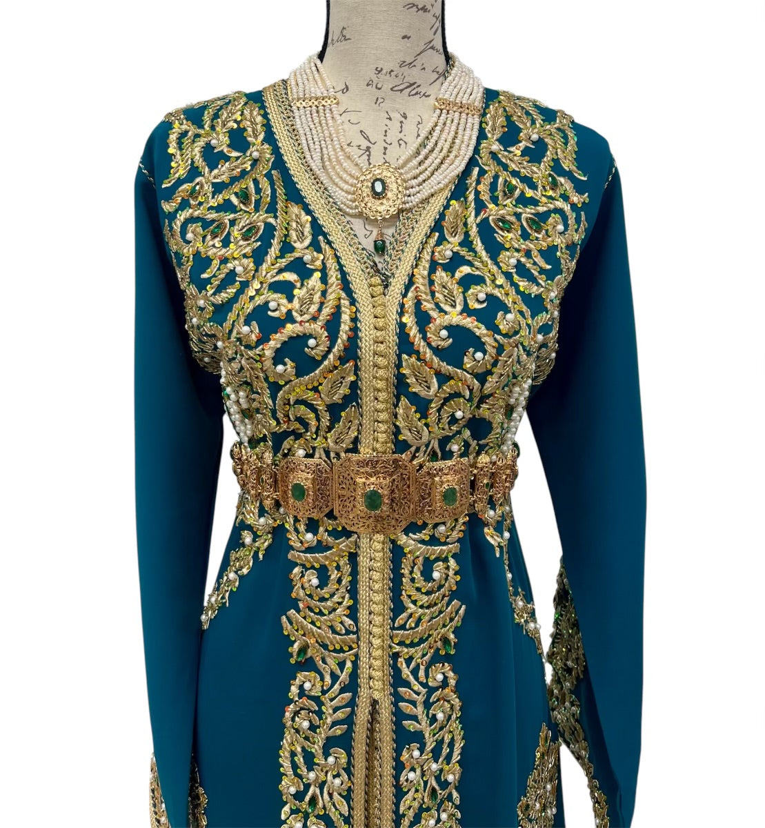 Moroccan Formal Dress – Luxury Teal Crepe Takchita with Gold Embroidery