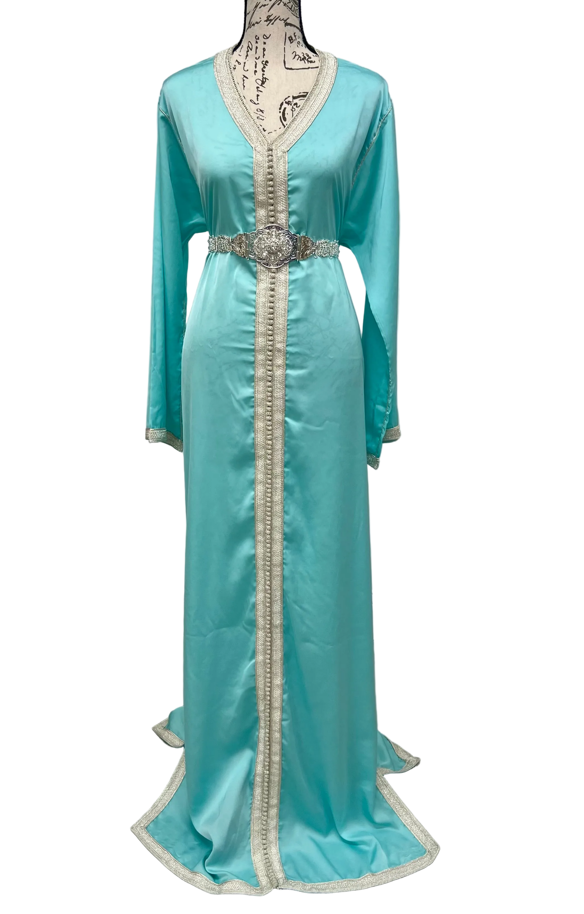 Luxury 3D Floral Moroccan Caftan | Hand-Beaded Two-Piece Tulle Takchita