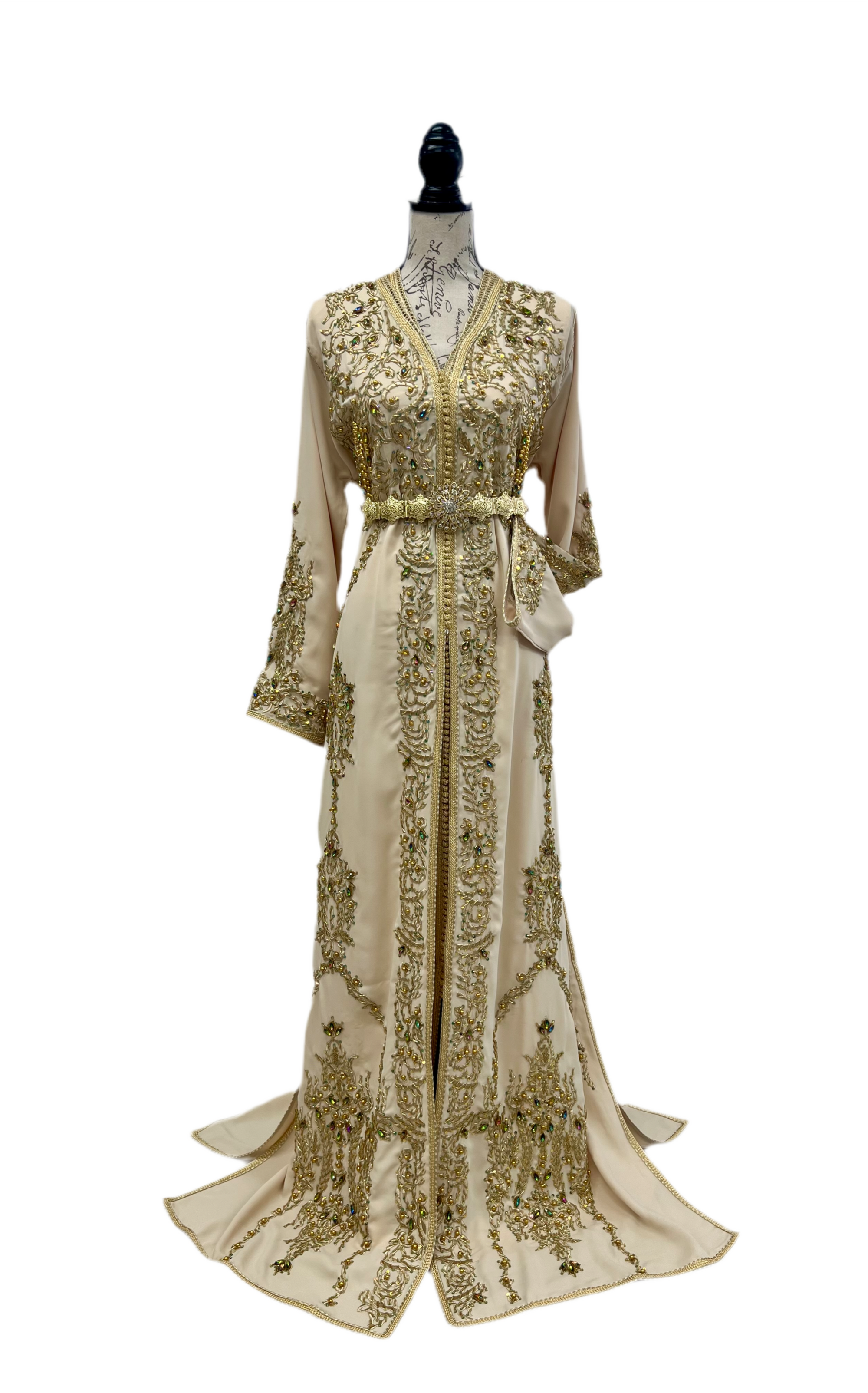 Royal Baby Cream Caftan – Moroccan Elegance for Brides & Celebrations