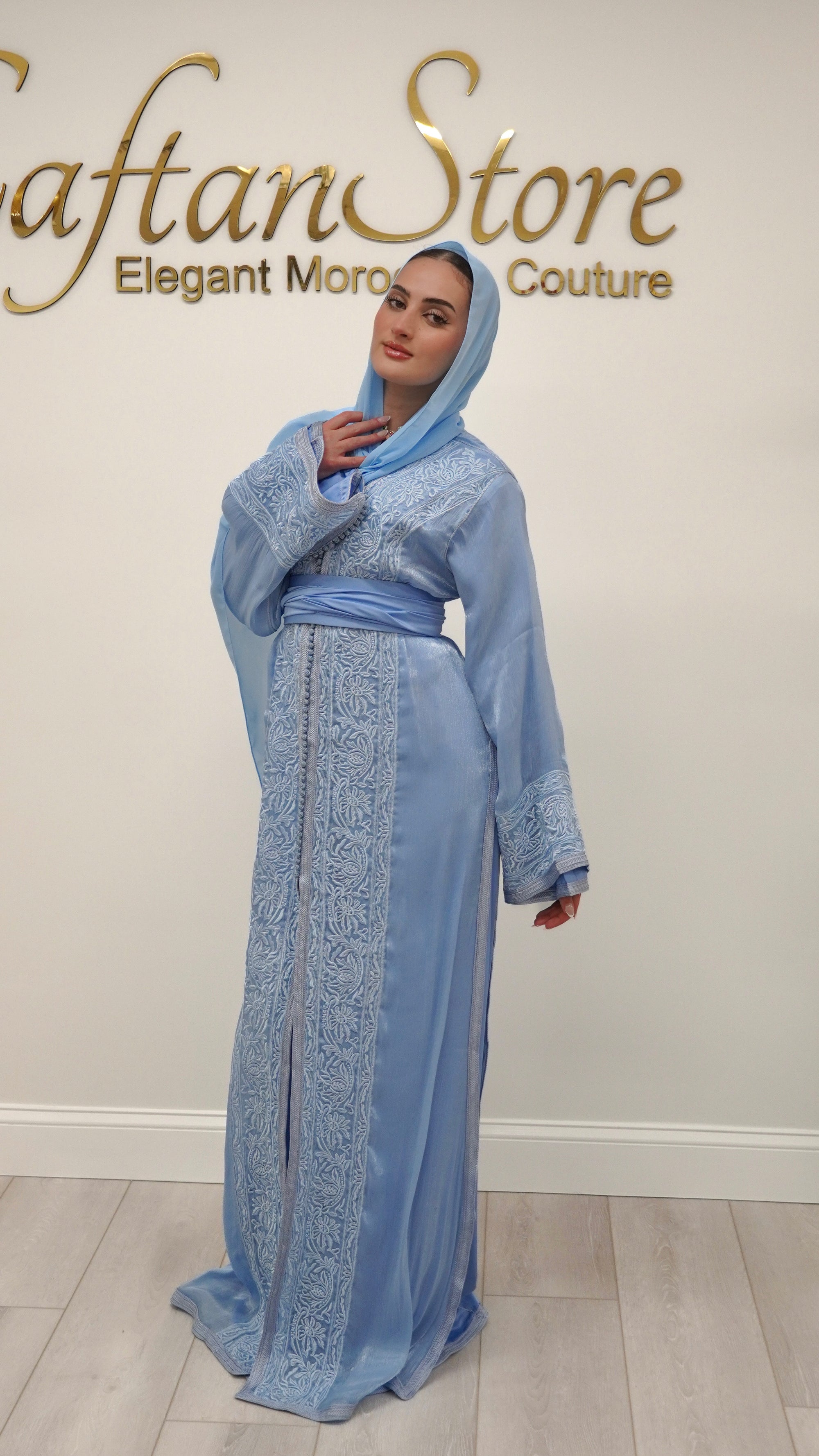 Babyblaue Takchita aus Organza