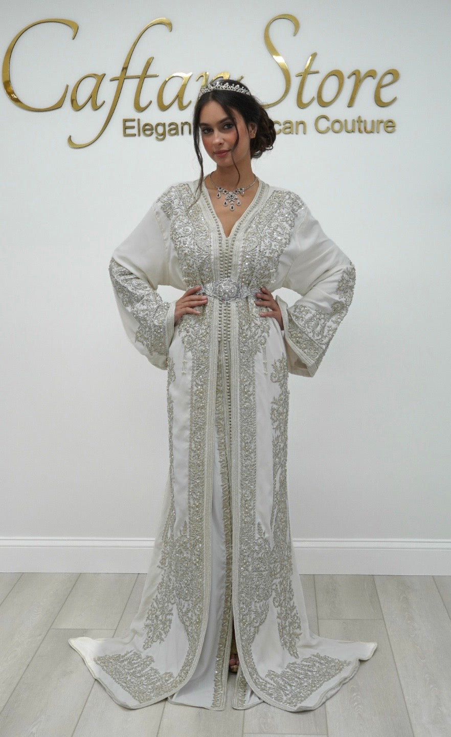 Khadija Silberperlen-Takshita