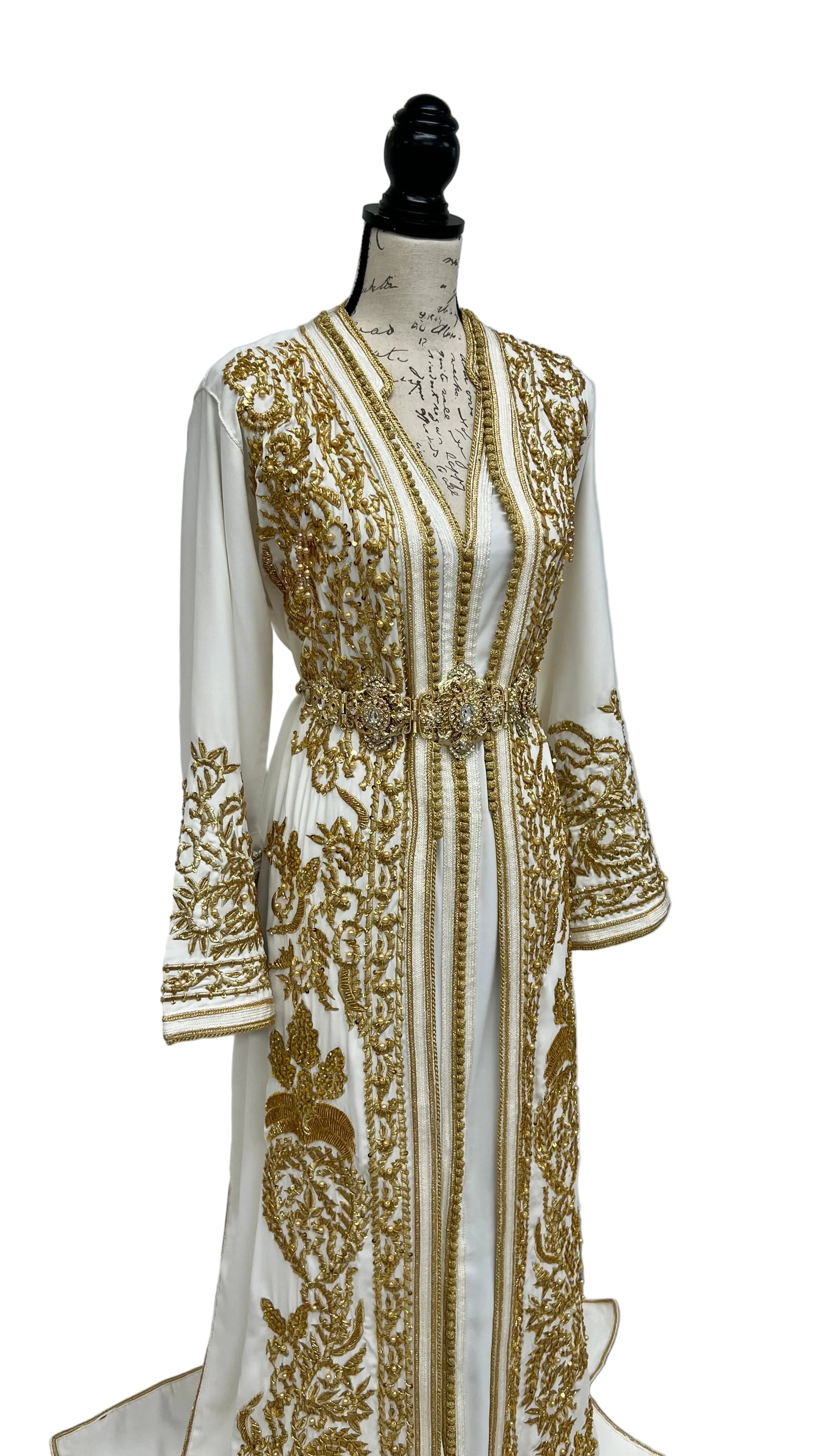 Zahra Moroccan Wedding Dress – White & Gold Embroidered Bridal Takchita Caftan