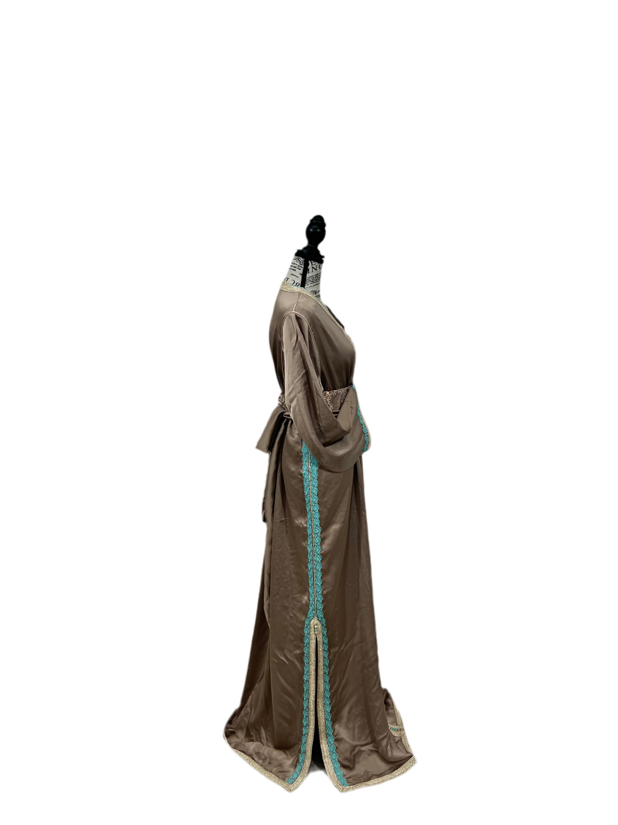 Two Looks in One – Café Latté Blossom Caftan Set