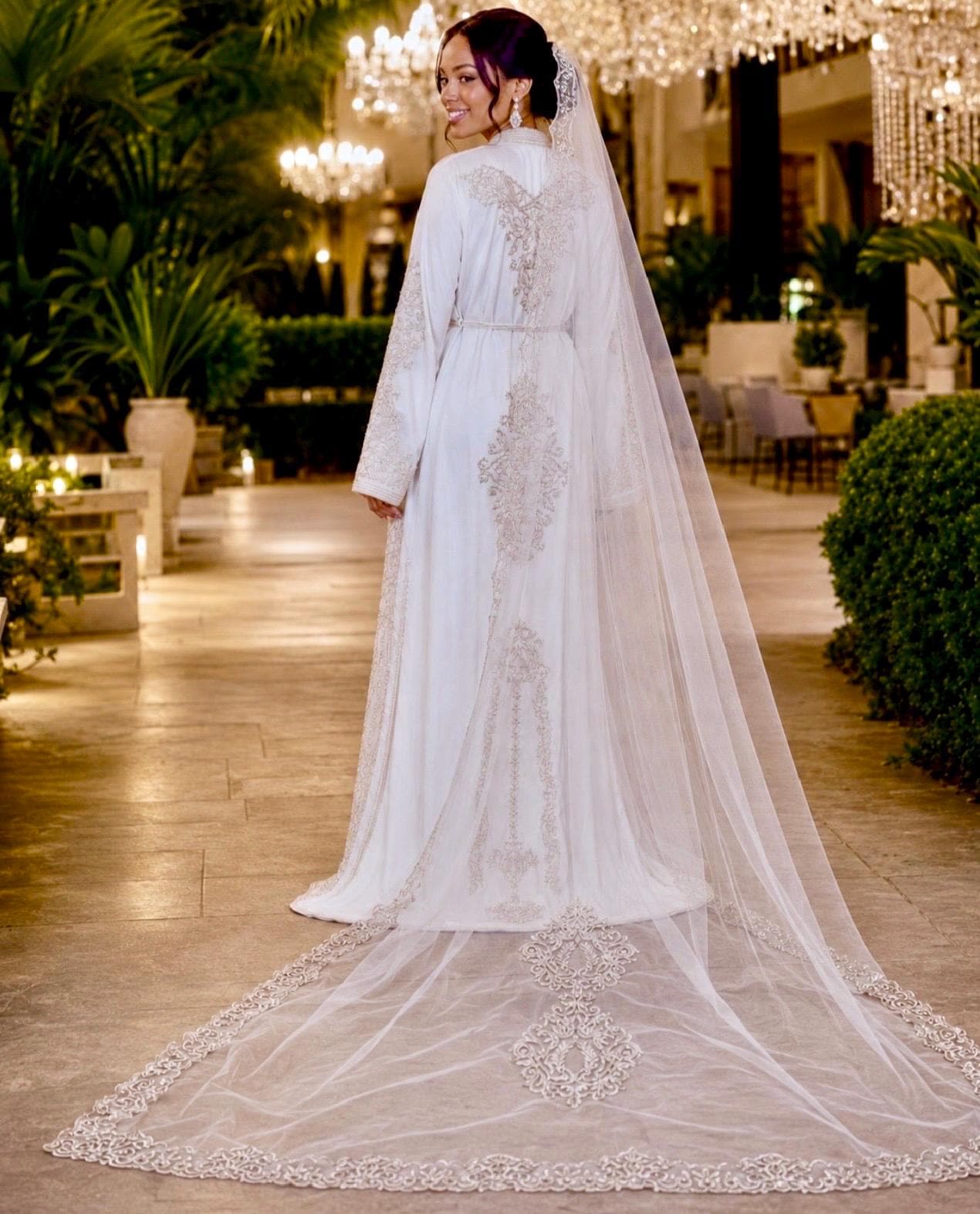 Moroccan Wedding Dress – White Embroidered Bridal Caftan