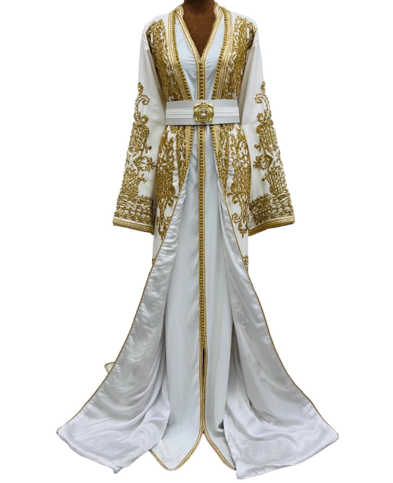 Moroccan Wedding Dress – Gold Embroidered Bridal Takchita Caftan