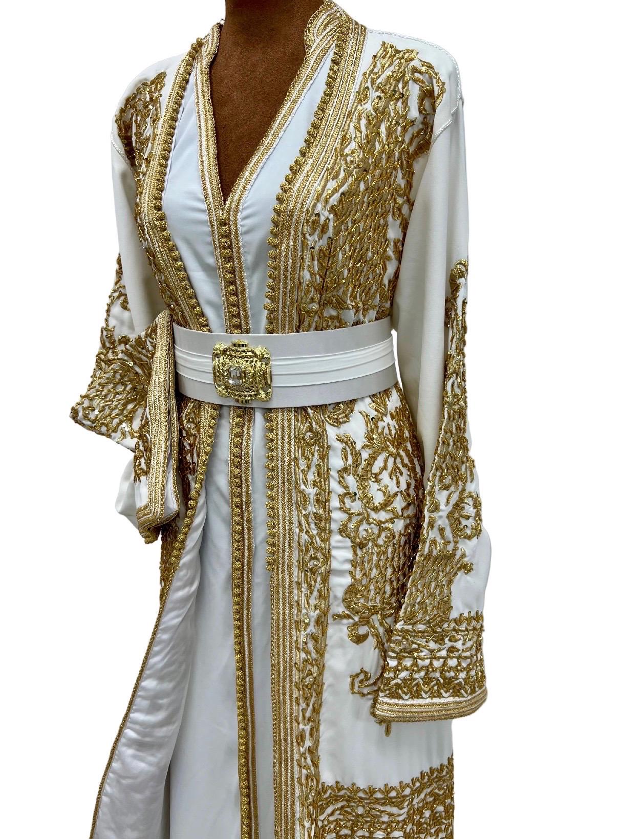 Moroccan Wedding Dress – Gold Embroidered Bridal Takchita Caftan