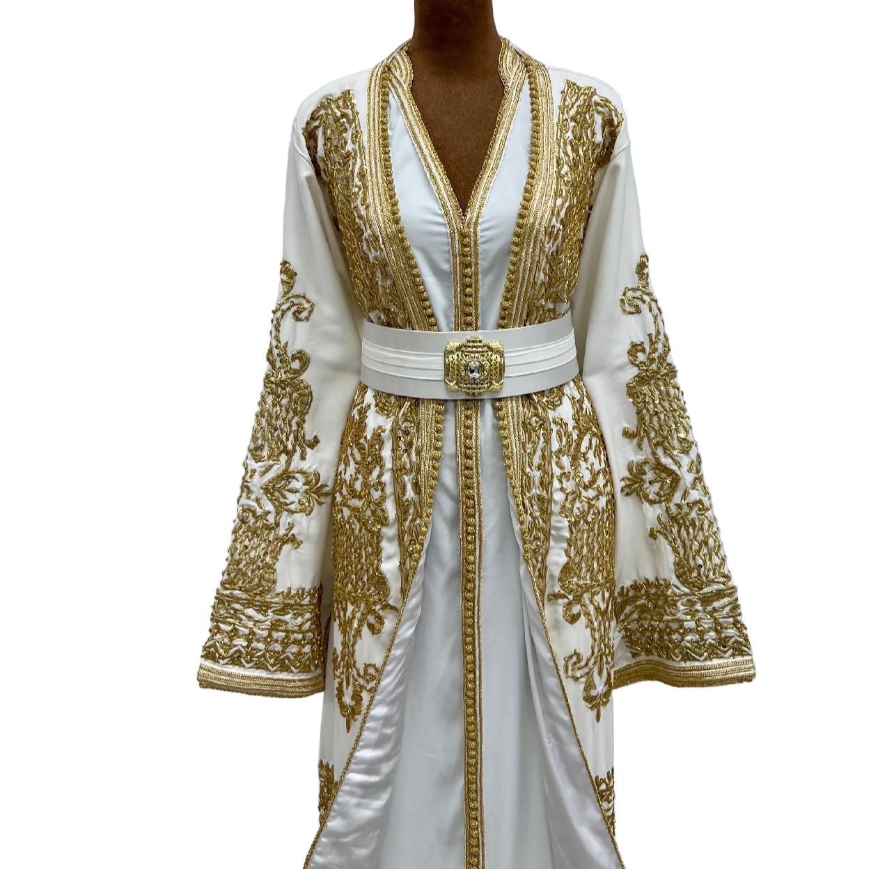 Moroccan Wedding Dress – Gold Embroidered Bridal Takchita Caftan